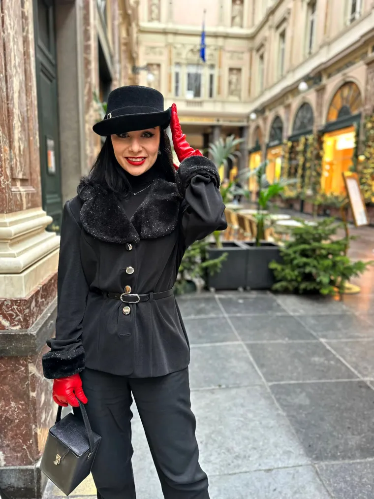 Zadivljujuća Nina damskim stilom osvaja Bruxelles, a ovo su njezina top izdanja: Ona je unikat, ona je hrvatska Fran Fine!