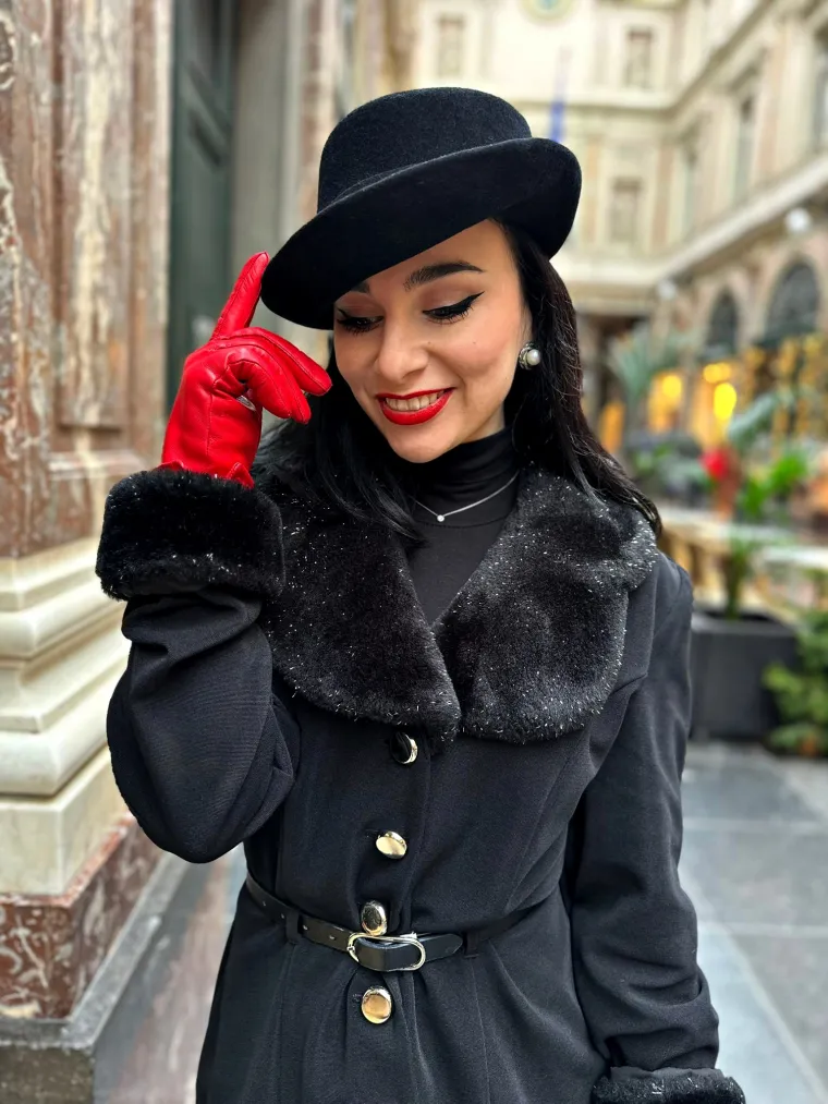 Zadivljujuća Nina damskim stilom osvaja Bruxelles, a ovo su njezina top izdanja: Ona je unikat, ona je hrvatska Fran Fine!