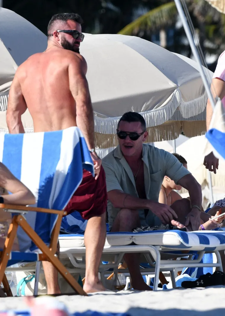 Luke Evans, Fran Thomas