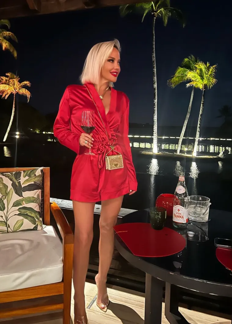 Isplatilo se trčanje za Bloomom: Maja &Scaron;uput stesala se do perfekcije i u leopard bikiniju pokorila Mauricijus!