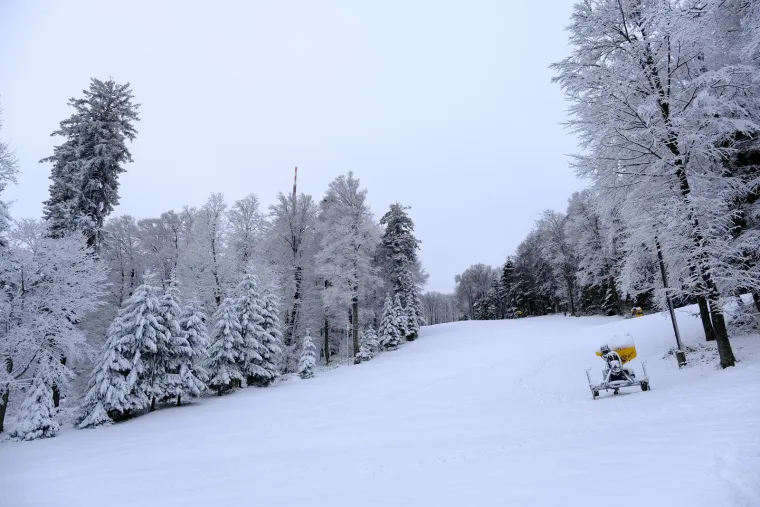 Prije samo nekoliko dana na Sljemenu ni traga snijegu: Ove fotografije neke tjeraju da se pitaju samo jedno pitanje