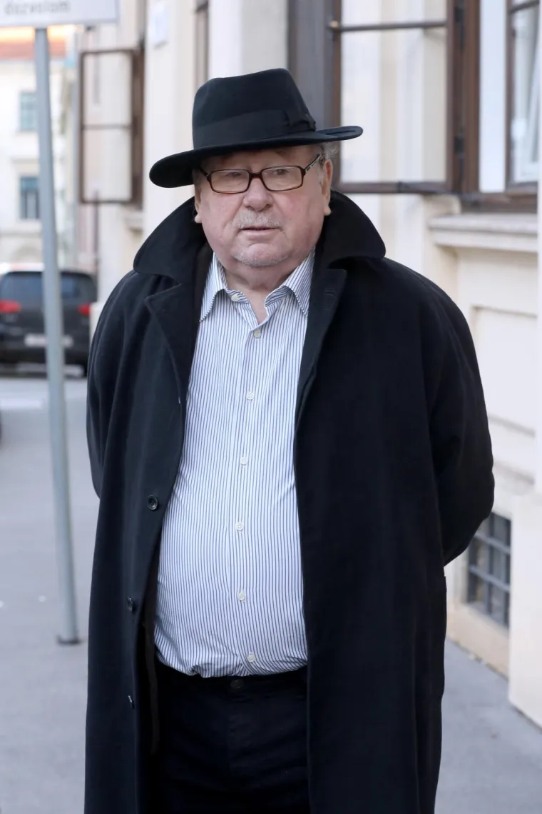 Pa koga je to 'maca donijela': Nakon dugo vremena Vladimir Šeks se pojavio u javnosti, pogledajte kako danas izgleda