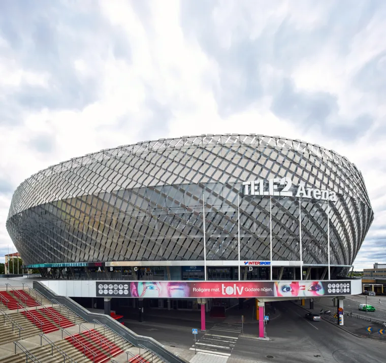Najveća arena na turniru je Tele 2 Arena u Stockholmu. S kapacitetom od 19 tisuća gledatelja zbilja je riječ o impresivnom zdanju. Mjesto je to gdje će se igrati dva četvrtfinala te zavr&scaron;ni vikend. 