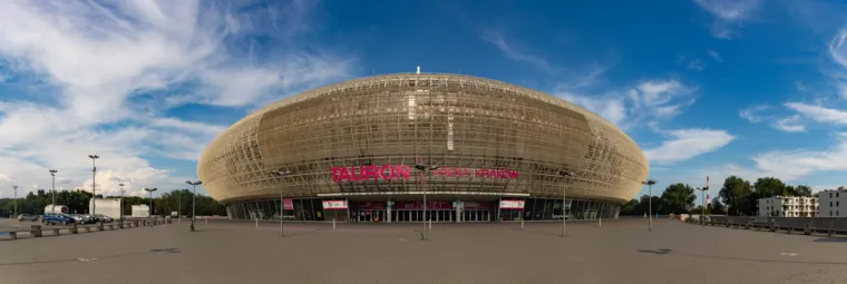 Tauron Arena u Krakowu druga je najveća dvorana u kojoj će se igrati utakmice SP-a. Može primiti ne&scaron;to vi&scaron;e od 15 tisuća ljudi, a u njoj će se moći gledati dvoboji prvog i drugog kruga. Već je ugostila nekoliko velikih međunarodnih dvoranskih natjecanja od kad je otvorena 2014. godine, a vrijedila je 106 milijuna eura.
