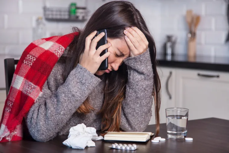 Prijavljivanje: Prema Listi zaraznih bolesti potrebno je prijaviti sljedeće bolesti: streptokokna upala grla, šarlah, bakterijska sepsa: pod ovim nazivom bolesti prijavljuju se slučajevi invazivne bolesti uzrokovane streptokokom grupe A (izuzev bakterijskog meningitisa koji se prijavljuje kao zaseban entitet) specificira se naziv uzročnika te se u napomeni opiše klinički tijek bolesti, bakterijski meningitis: treba navesti naziv uzročnika te se opiše tijek bolesti, pneumonija: treba navesti uzročnika.