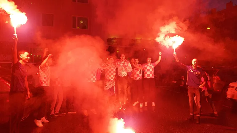 Hrvati napravili šou u Švedskoj pred prvi nastup Kauboja: Ori se pjesma, sve gori, domaćini u čudu