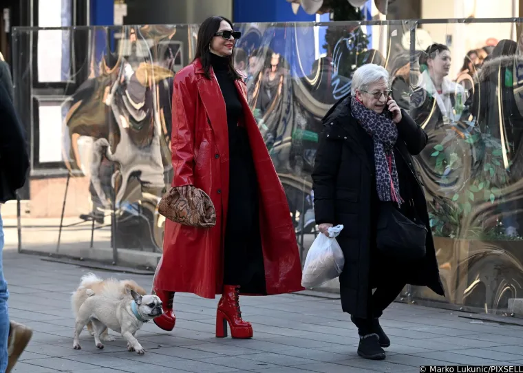 Borna Kotromanić privlačila poglede u krajnje odvažnoj kombinaciji: Imala je i sitnih problema, ali sve je super ishendlala