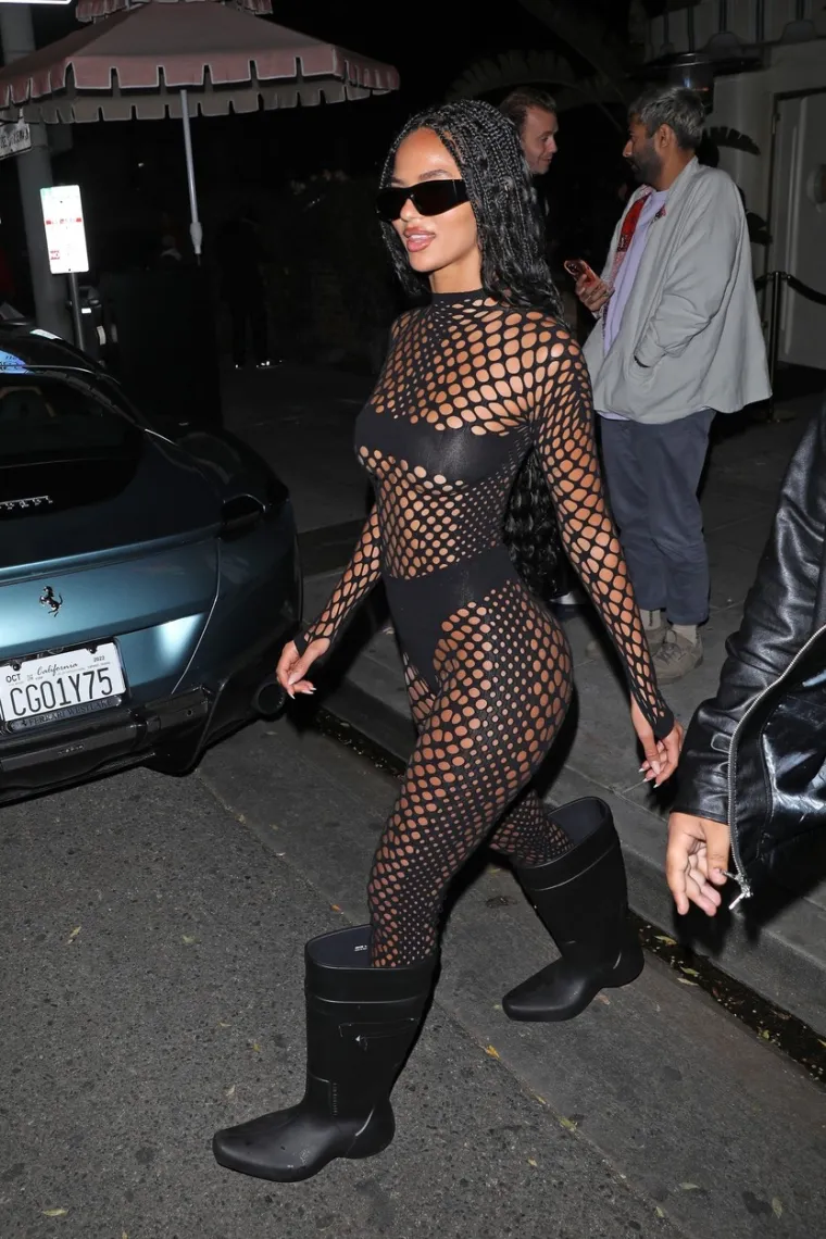 Biv&scaron;a muza Kanyea Westa ljubi slavnog sporta&scaron;a? Razotkrio ih video iz vruće kupke na luksuznoj jahti