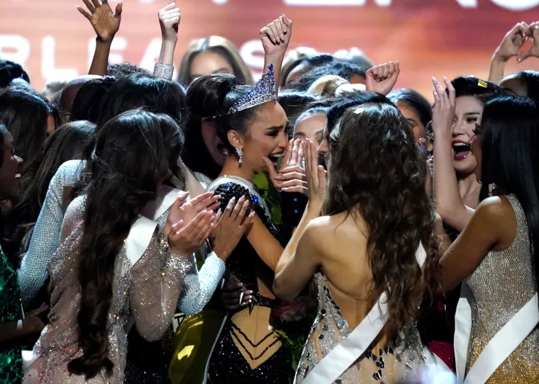 Proglašena je nova Miss Universe: Naša Arijana Podgajski, nažalost, ni u Top 16, a pogledajte kako je samo blistala!