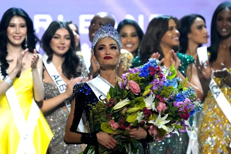 Proglašena je nova Miss Universe: Naša Arijana Podgajski, nažalost, ni u Top 16, a pogledajte kako je samo blistala!