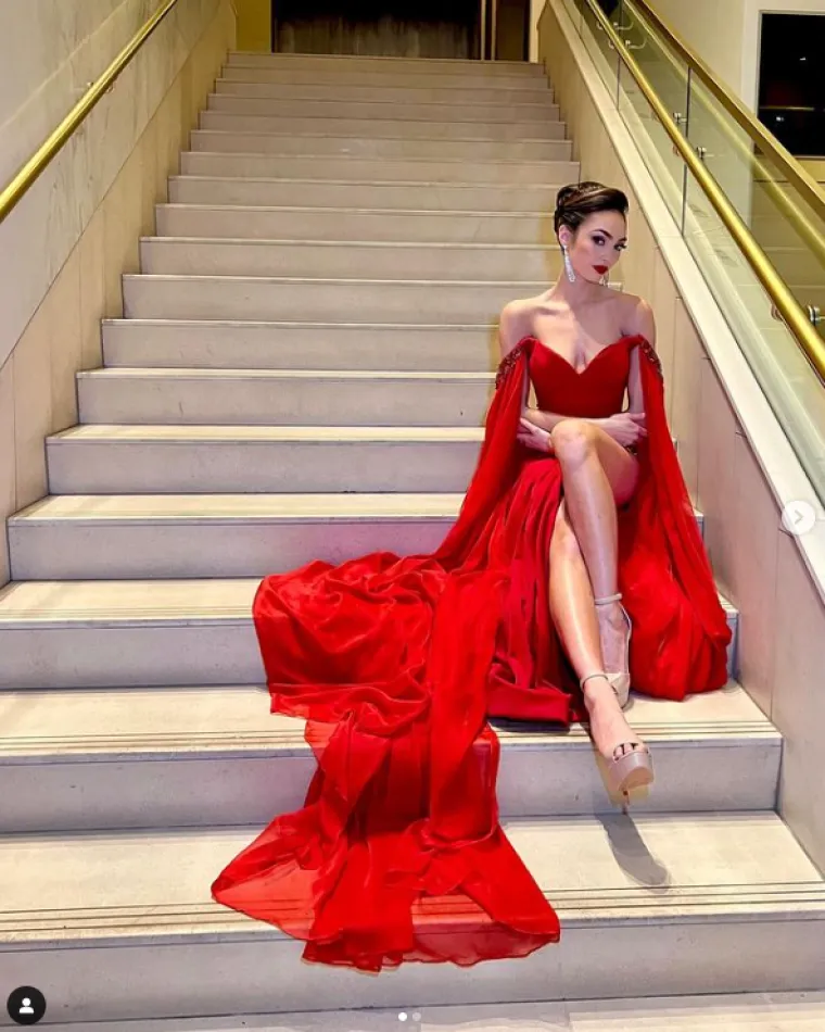 Najstarija Miss Universe u povijesti: Tko je egzotična Amerikanka nestvarne ljepote čiji Instagram oduzima dah?