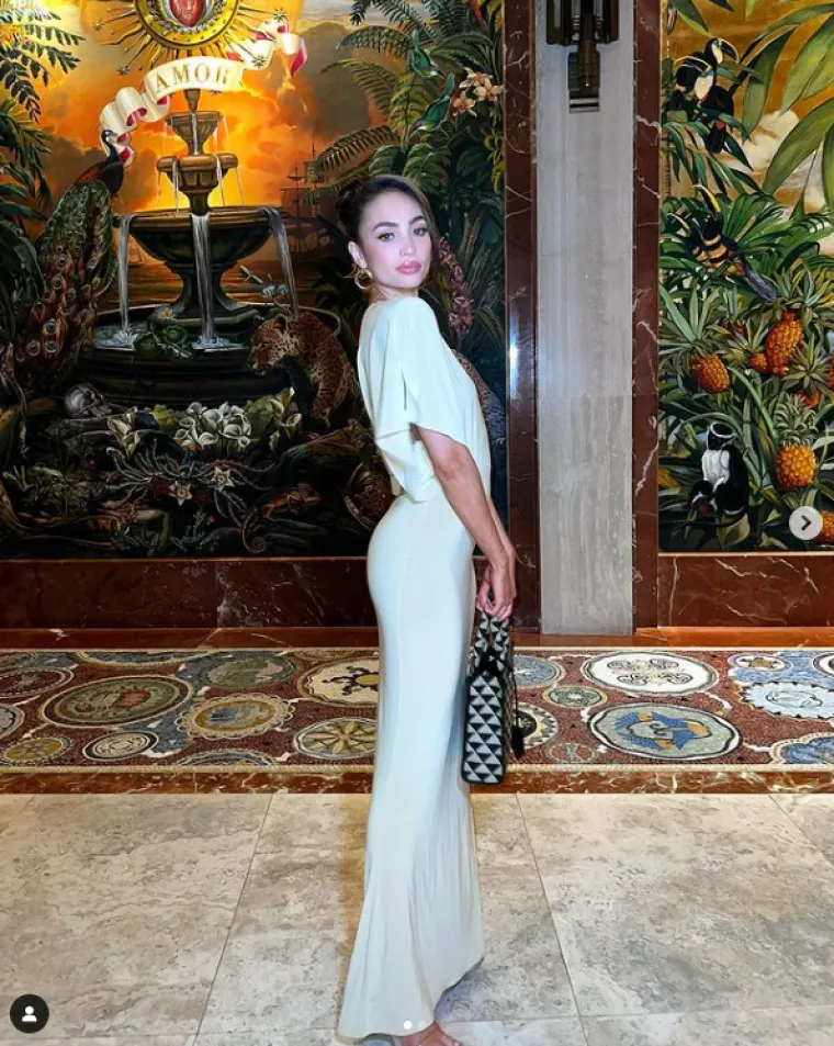 Najstarija Miss Universe u povijesti: Tko je egzotična Amerikanka nestvarne ljepote čiji Instagram oduzima dah?