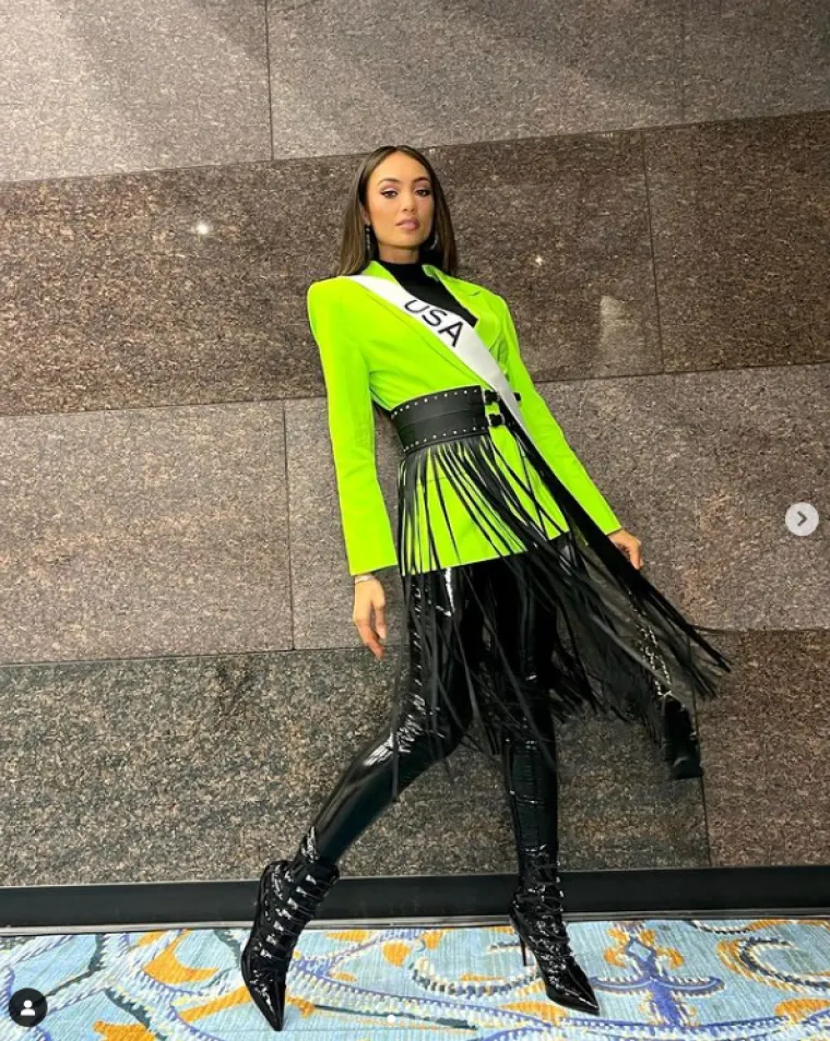 Najstarija Miss Universe u povijesti: Tko je egzotična Amerikanka nestvarne ljepote čiji Instagram oduzima dah?