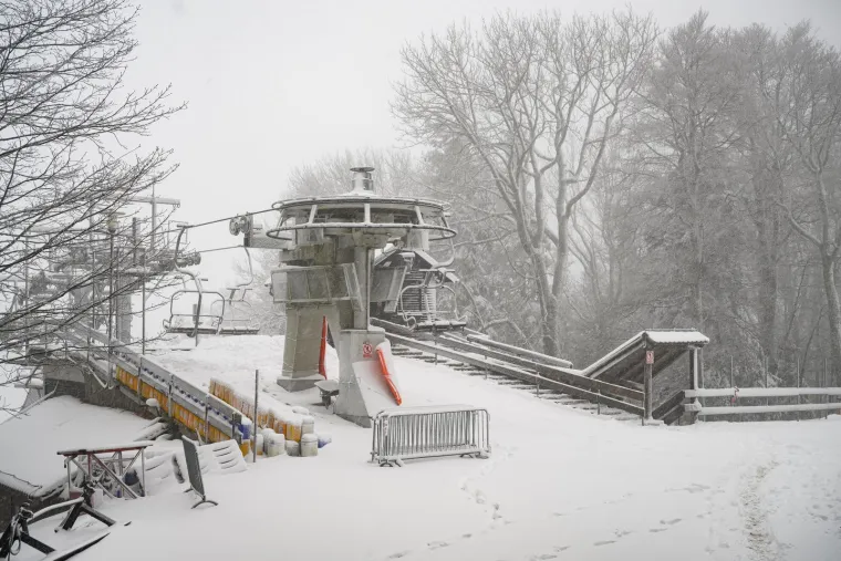 Prava zimska idila na Sljemenu: Zagrepčani konačno dočekali snijeg
