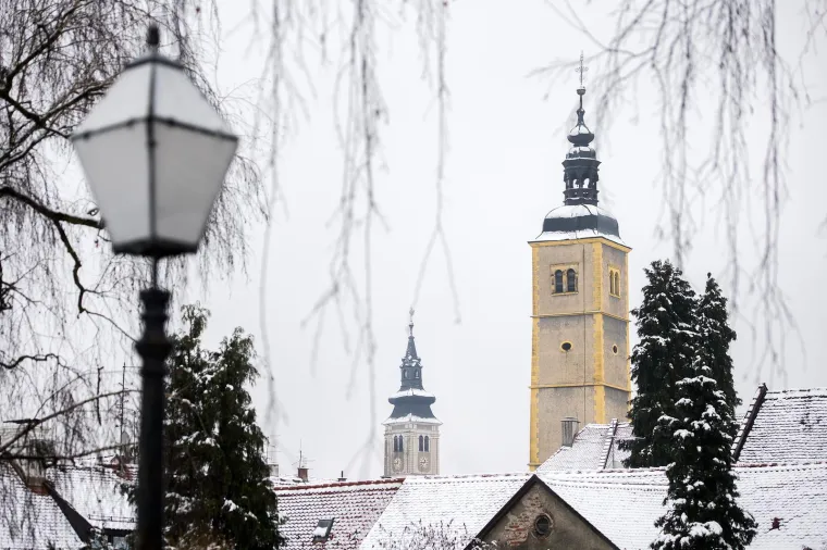 Dijelovi Hrvatske probudili se pod bijelim pokrivačem: Pogledajte prizore snježne idile
