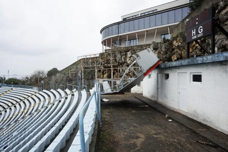 Kaos na kultnom stadionu: Nećete vjerovati kada vidite kako Kantrida izgleda nakon &scaron;to ju je pogodilo orkansko nevrijeme