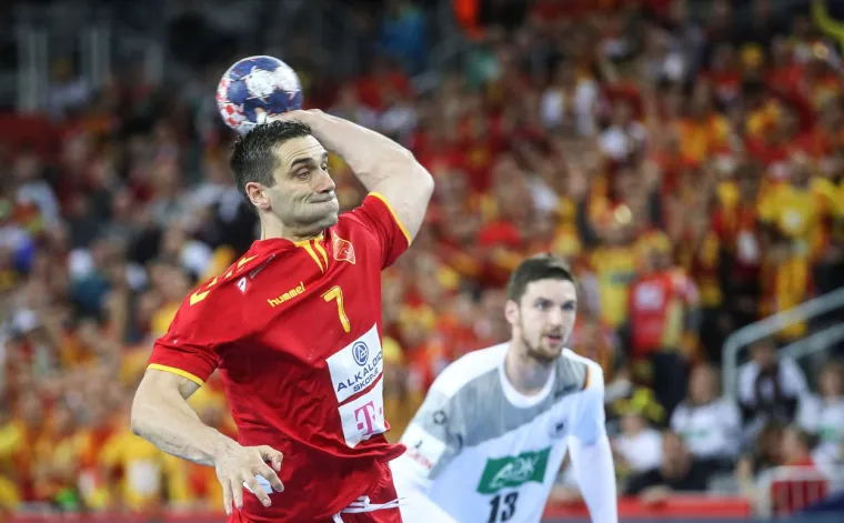 2017. - Neuni&scaron;tivi Kiril Kiro Lazarov jo&scaron; je jednom potvrdio da je vjerojatno najbolji strijelac u povijesti modernog rukometa. Do titule najboljeg strijelca stigao 2017. godine sa samo 50 pogodaka, najmanje u proteklih 20 godina. Zanimljivo je jer je Lazarov i čovjek koji je zabio najvi&scaron;e (92) na jednom turniru. 