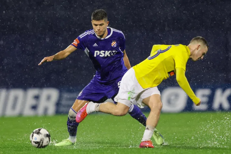 Dinamo u nemogućim uvjetima u Maksimiru slomio slovenskog prvoliga&scaron;a: Ozlijedila se velika zvijezda Plavih