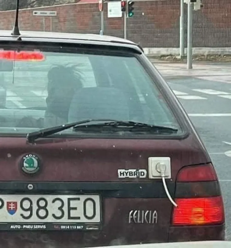 Vječni sjaj nepobjedivog uma Slavena: Od ovih 'znanstvenika' dalje naprosto nema