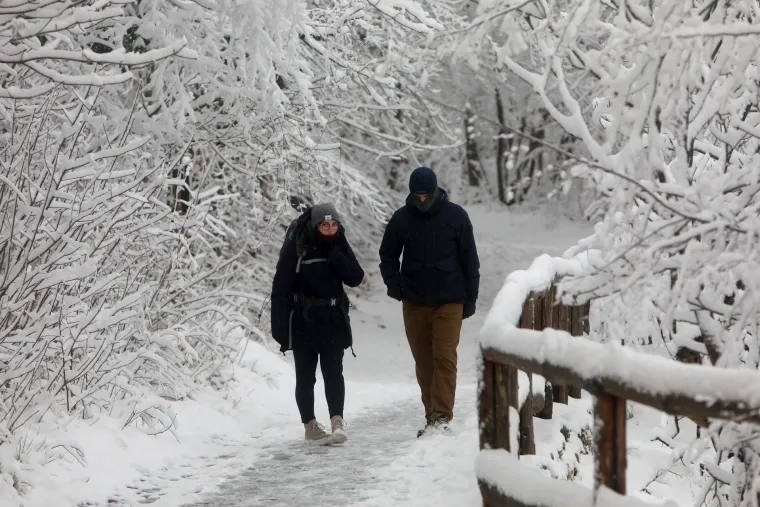 Jo&scaron; uvijek ne znate gdje ćete za vikend? Uz ovu idilu, dobit ćete ideju. Plitvice izgledaju očaravajuće pod snijegom