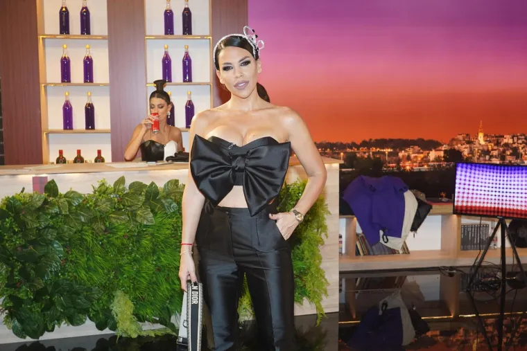 Pogledajte fotografije srpske pjevačice koju je navodno zaveo mladi hrvatski tenisač Borna Ćorić