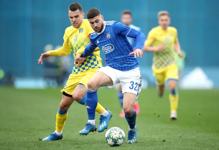 A tek mu je 21! Pogledajte Gvardiolov put od golobradog klinca do heroja nacije