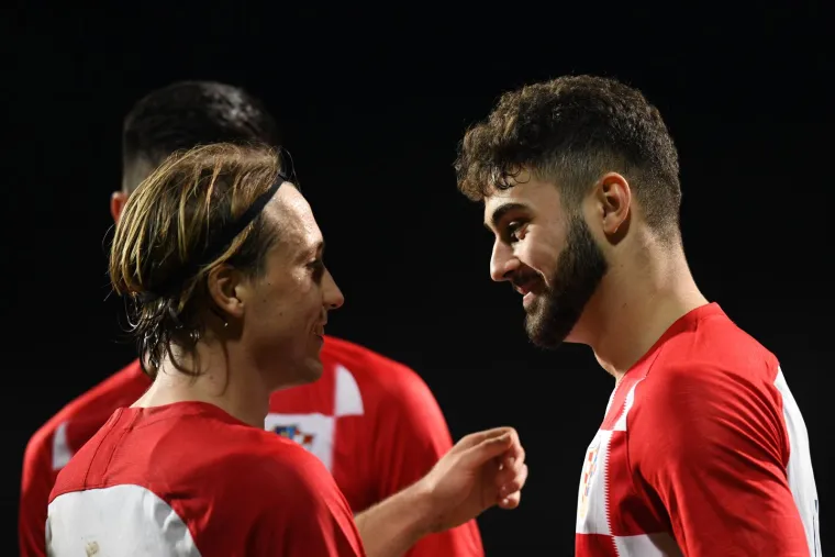 A tek mu je 21! Pogledajte Gvardiolov put od golobradog klinca do heroja nacije