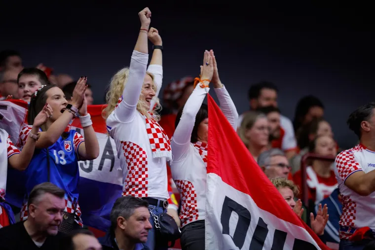 Kauboji su možda podbacili, ali navijači nisu: Donosimo vam čudesne kadrove iz &Scaron;vedske