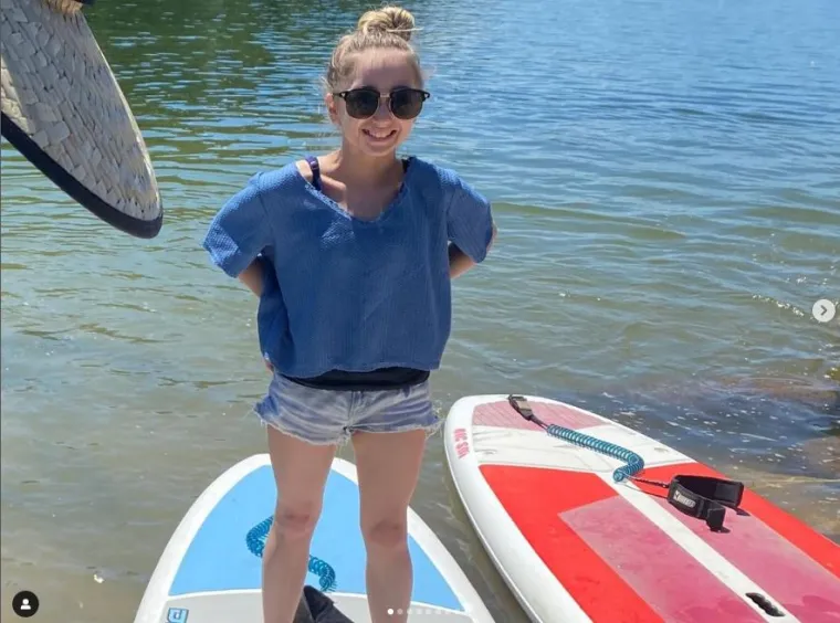 U vezi je s 23-godi&scaron;njom ženom koja izgleda kao osmogodi&scaron;nja djevojčica: 'Proglasili su me ljigavcem, a ja to nisam!'