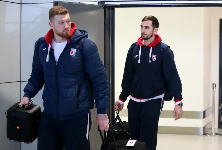 Kauboji se vratili kući zabrinutih lica: Horvat izbjegao novinare, Šipić iznenadio jednim detaljem