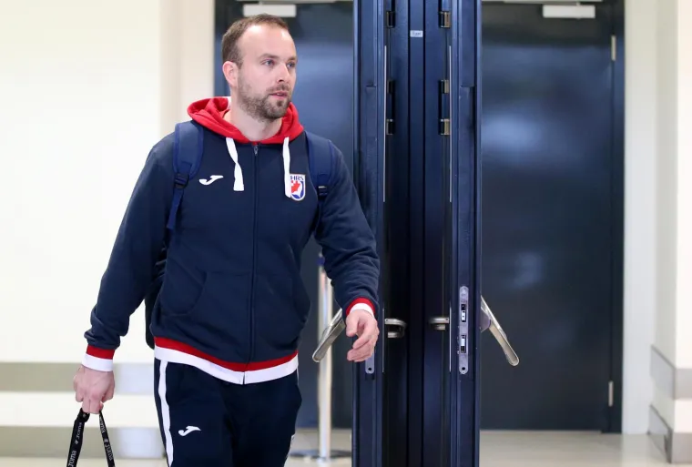 Kauboji se vratili kući zabrinutih lica: Horvat izbjegao novinare, Šipić iznenadio jednim detaljem