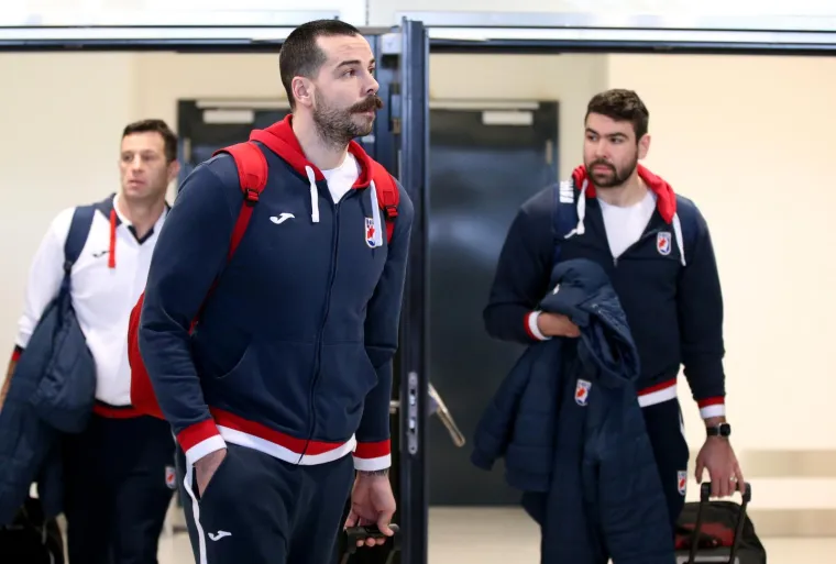 Kauboji se vratili kući zabrinutih lica: Horvat izbjegao novinare, Šipić iznenadio jednim detaljem