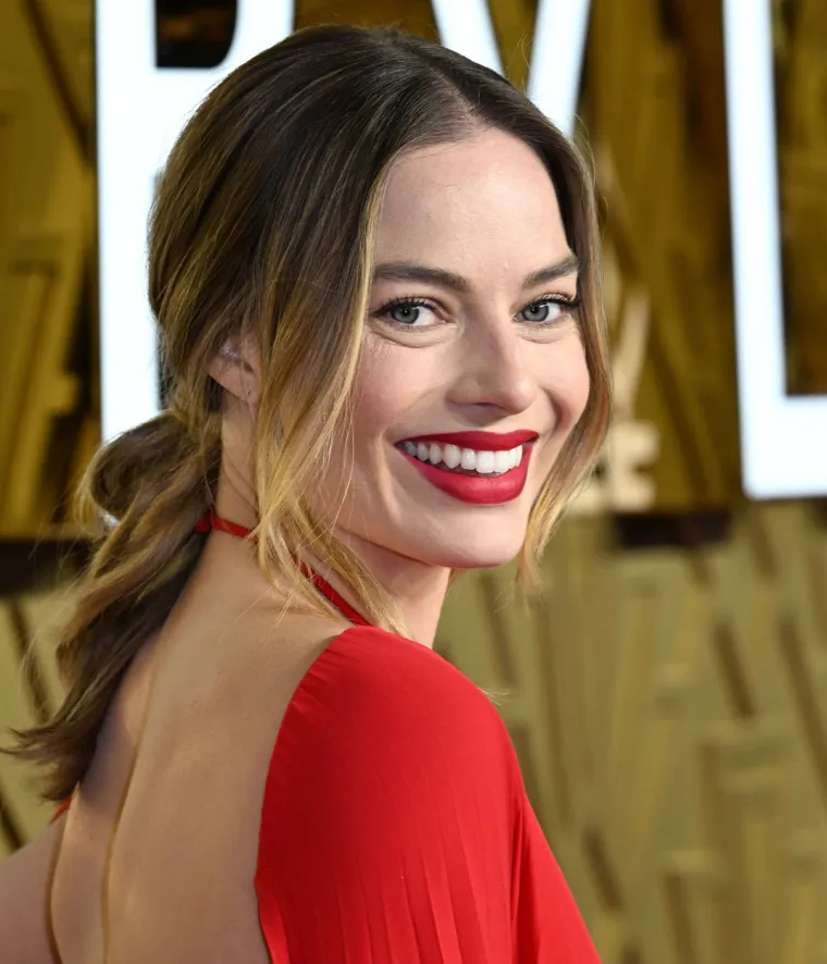 Margot Robbie
