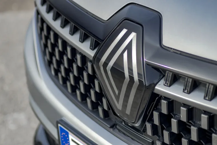 Zbog dva velika aduta, kupci bi mogli poludjeti za njim: Pogledajte kako izgleda Renaultov SUV koji je stigao u Hrvatsku