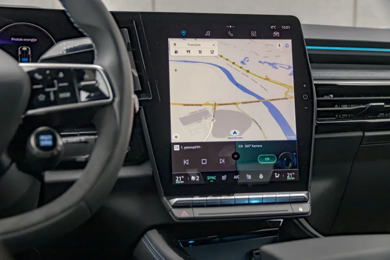 Zbog dva velika aduta, kupci bi mogli poludjeti za njim: Pogledajte kako izgleda Renaultov SUV koji je stigao u Hrvatsku