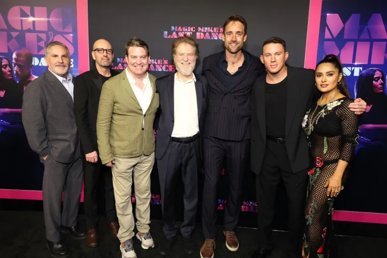 Channing Tatum, Salma Hayek i ekipa Magic Mikea