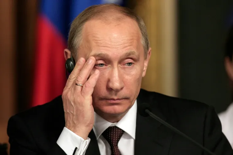 Kako su strani mediji ranije objavili, Pamela je nekoliko puta posjetila Kremlj te se nekoliko puta susrela s Putinom.