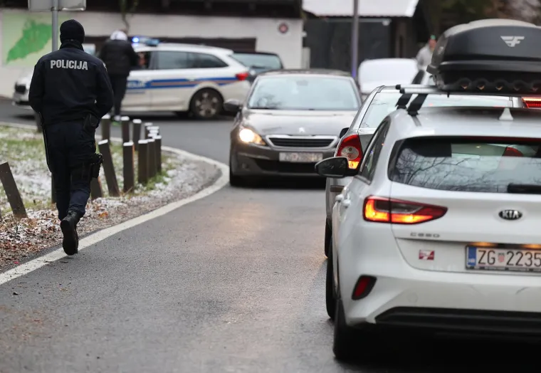 Kaos na sljemenskoj cesti: Policija je zatvorila zbog otvaranja skijaške sezone na Sljemenu