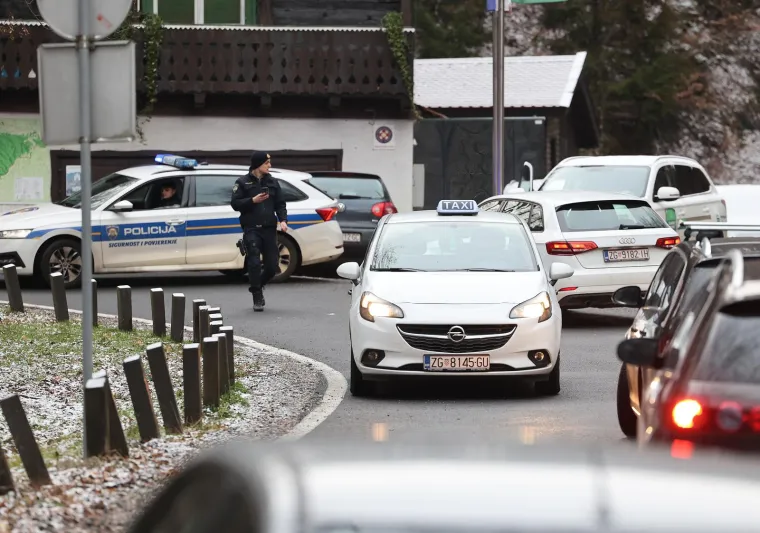 Kaos na sljemenskoj cesti: Policija je zatvorila zbog otvaranja skijaške sezone na Sljemenu