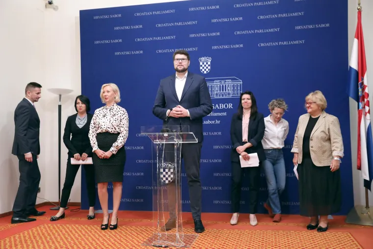 Peđa Grbin