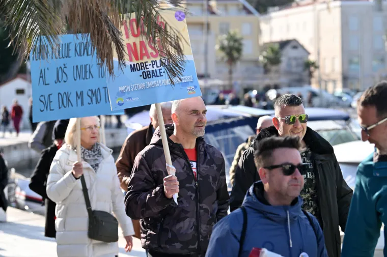 Makarska prosvjed