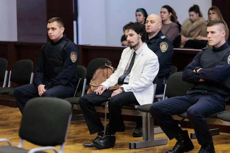 Ubojica Zavadlav &scaron;okirao novim izgledom: Odbija odgovarati na hrvatskom i priča talijanski