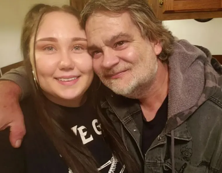 &quot;To mi je najbolji seks u životu&quot;, pohvalila se Sydney, ali je nekoliko rečenica kasnije priznala da je Paul zapravo jedini muškarac s kojim je imala takvu fizičku vezu.