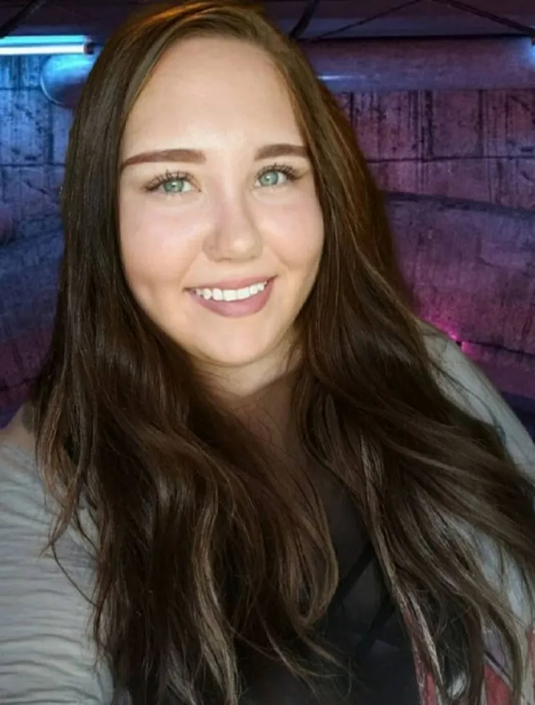 &quot;Moja mama je već znala tko je Paul i kada su nekoliko puta razgovarali, odlično su se slagali. Ali kada sam mami prvi put rekla da smo zajedno, nije bila sretna&quot;, objasnila je Sydney.