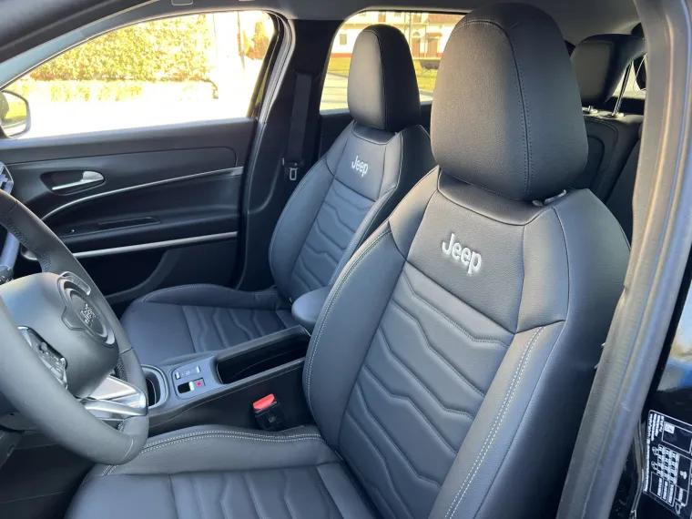 Jeep je napravio prvi potpuno električni auto: Pogledajte kako izgleda Avenger, mali terenac s dosegom od 400 kilometara