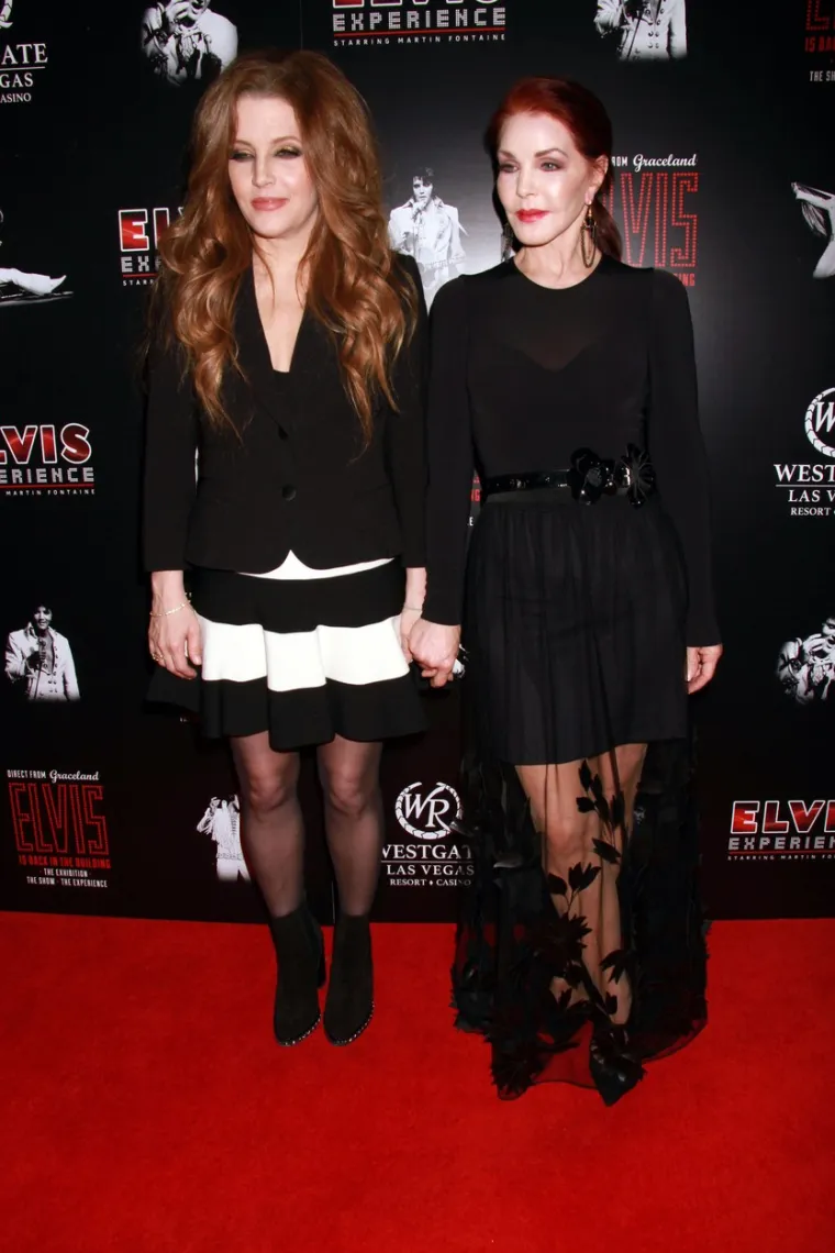 Njezini odvjetnici također tvrde da izmjena oporuke nije ovjerena kod javnog bilježnika.