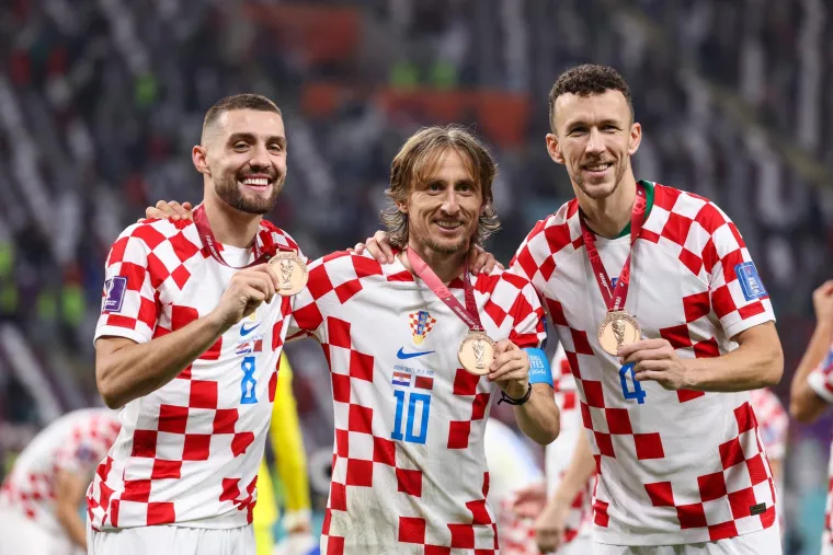 Mateo Kovačić, Luka Modrić i Ivan Perišić