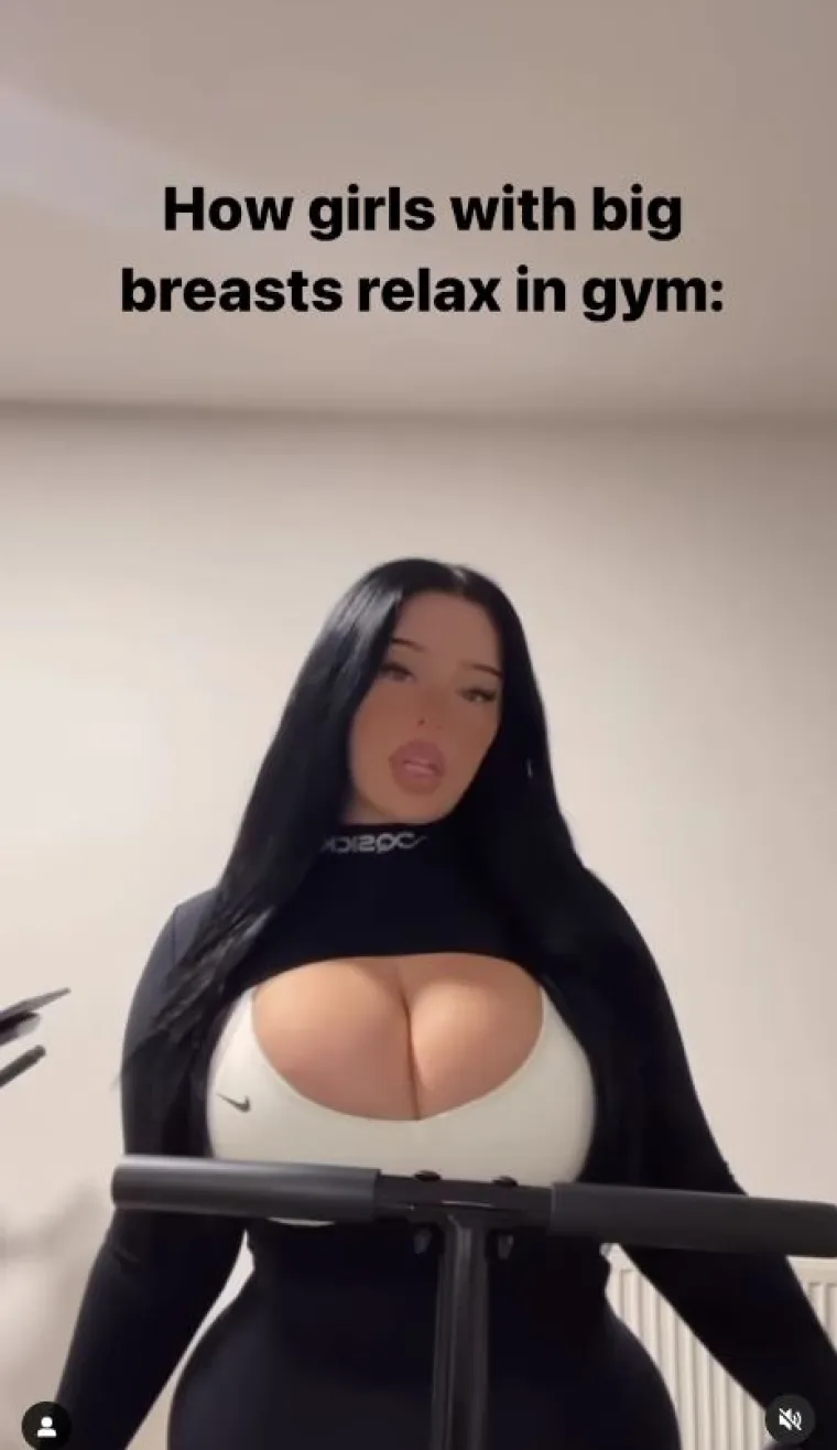 Vatrena Slavonka Claudia osim grudi ovoga puta pokazala i drugi veličanstveni atribut: 'Du&scaron;o, kako vježba&scaron; u toj superseksi odjeći?!'