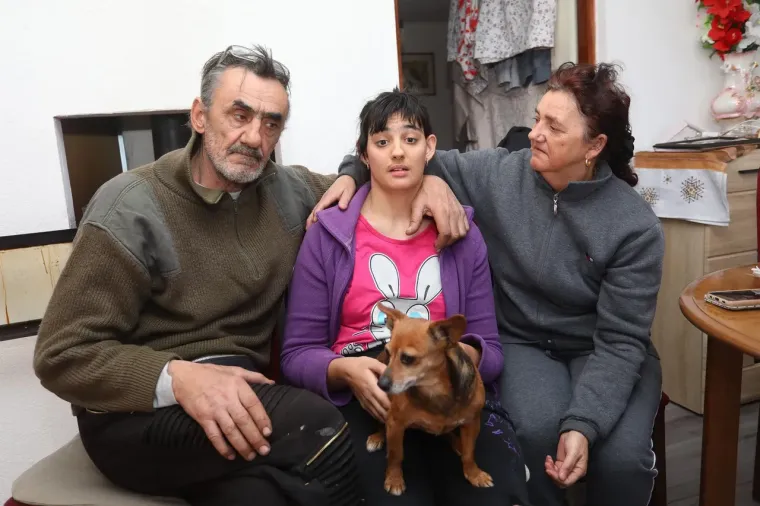 Ovo su heroji koji su u&scaron;li u vatru kako bi spasili mladu nepokretnu ženu Indiru i njezinog psa Bibu