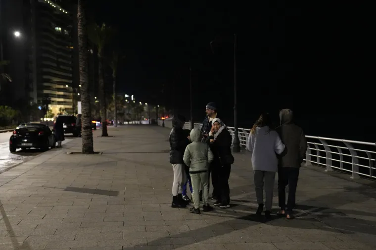 FOTO Pogledajte prve slike užasa u Turskoj! Potpuno uru&scaron;ene zgrade i kaos na cestama